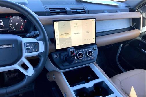 2026 Land Rover Defender P400 X-Dynamic SE