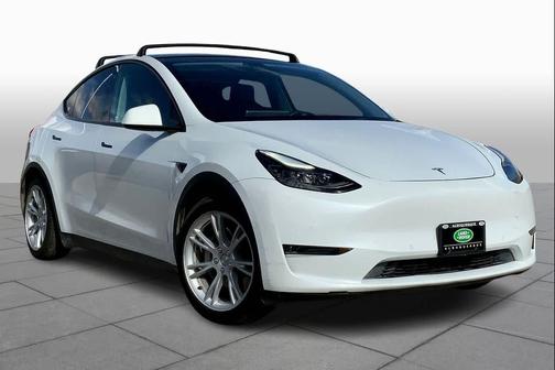 2022 Tesla Model Y Long Range Dual Motor All-Wheel Drive