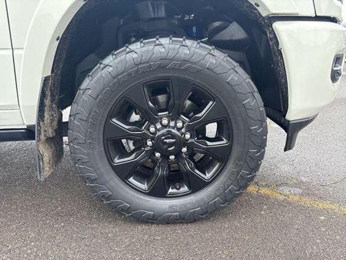 2022 RAM 3500 Limited Crew Cab 4x4 8 Box