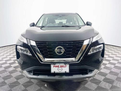Black 2021 Nissan Rogue SV
