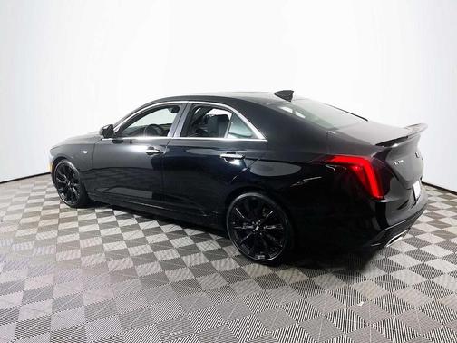 2023 Cadillac CT4 Luxury