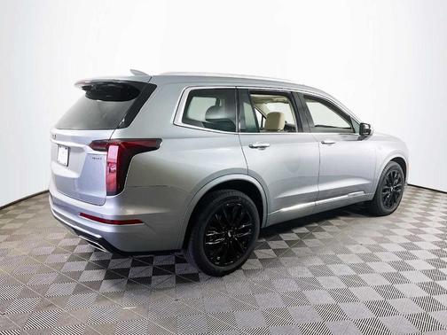 2025 Cadillac XT6 Premium Luxury AWD