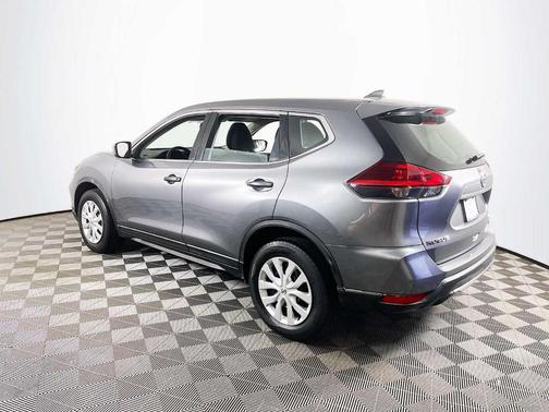 Gun Metallic 2018 Nissan Rogue S