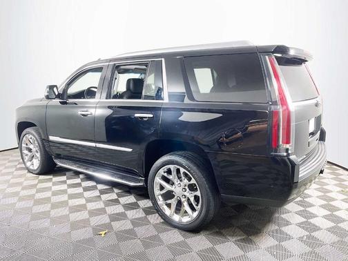 2020 Cadillac Escalade Luxury