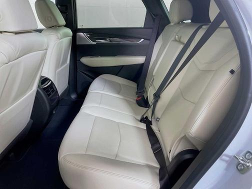 2026 Cadillac XT5 Sport