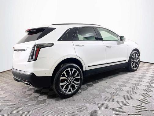 2026 Cadillac XT5 Sport