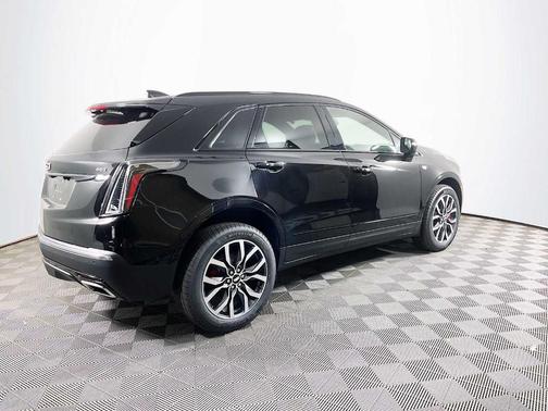 2026 Cadillac XT5 Sport