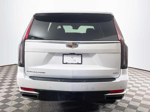 Crystal White Tri-Coat 2024 Cadillac Escalade ESV Premium Luxury