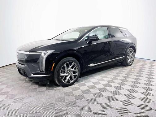 2026 Cadillac OPTIQ Luxury