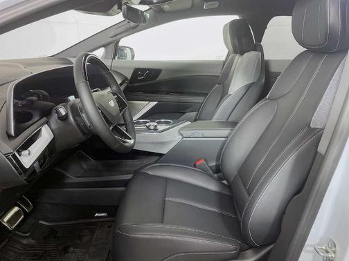 Vibrant White 2026 Cadillac OPTIQ Luxury