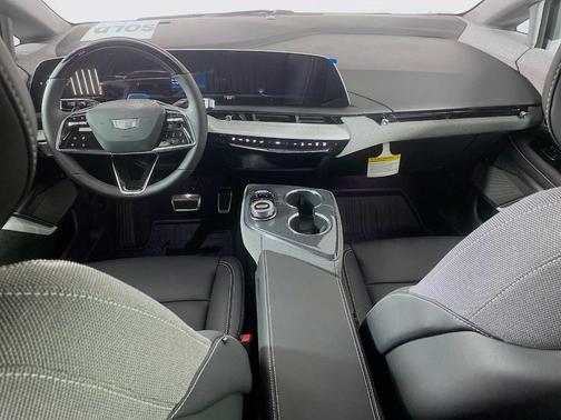 Vibrant White 2026 Cadillac OPTIQ Luxury