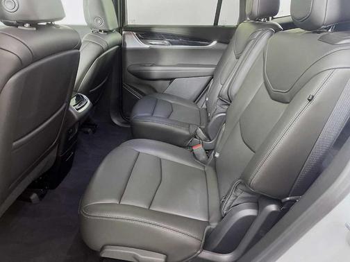 2025 Cadillac XT6 Premium Luxury AWD