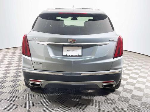 Silver Metallic 2024 Cadillac XT5 Premium Luxury