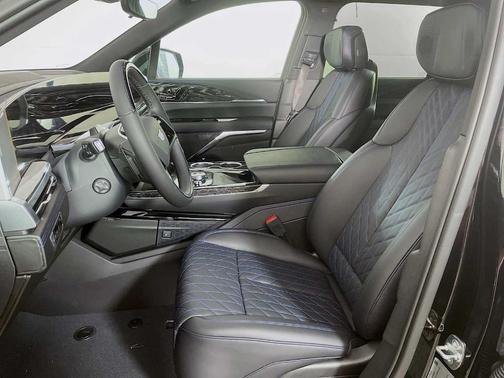 2026 Cadillac Escalade IQL Luxury