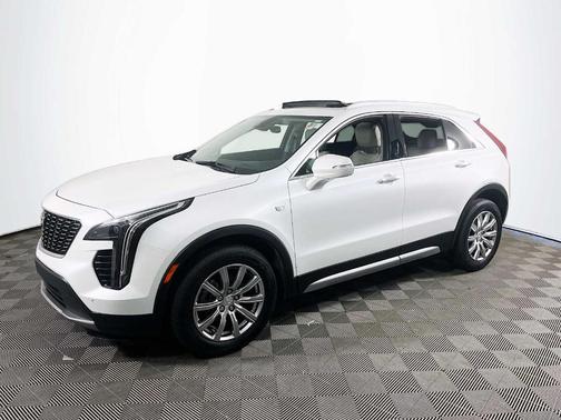 Crystal White Tri-Coat 2023 Cadillac XT4 Premium Luxury