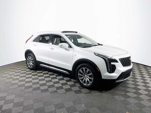 Crystal White Tri-Coat 2023 Cadillac XT4 Premium Luxury
