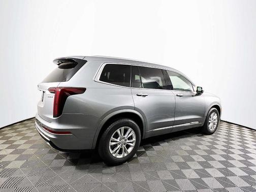 2025 Cadillac XT6 Luxury FWD
