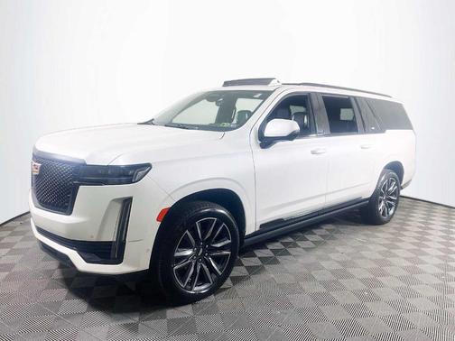 2022 Cadillac Escalade ESV Sport Platinum