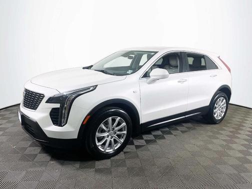 2023 Cadillac XT4 Luxury