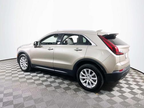2023 Cadillac XT4 Luxury