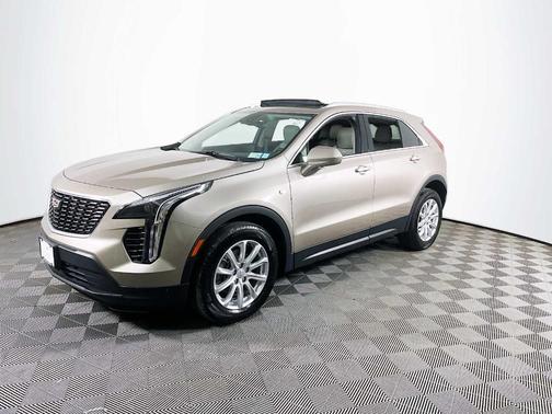 2023 Cadillac XT4 Luxury