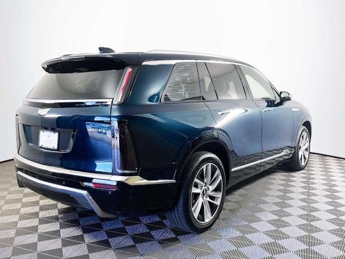 Emerald 2026 Cadillac VISTIQ Luxury