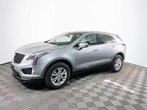 2026 Cadillac XT5 Luxury