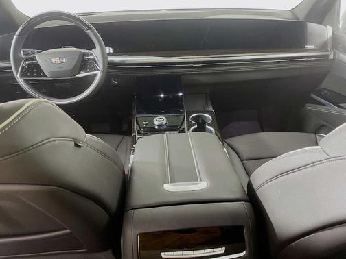 2026 Cadillac Escalade 4WD Luxury