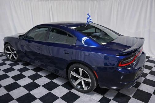 2017 Dodge Charger SE