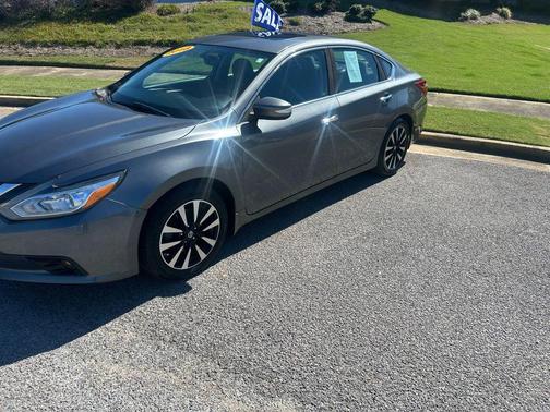 2018 Nissan Altima 2.5 SV