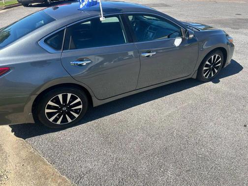 2018 Nissan Altima 2.5 SV