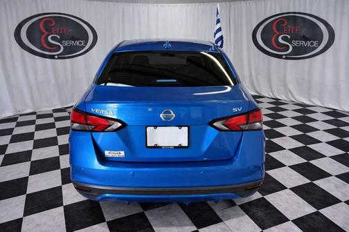 2021 Nissan Versa 1.6 SV