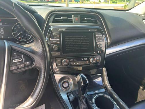 2021 Nissan Maxima 3.5 SV