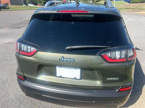 2021 Jeep Cherokee Latitude