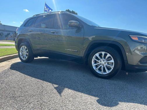 2021 Jeep Cherokee Latitude
