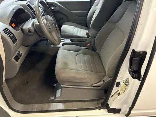 2019 Nissan Frontier S