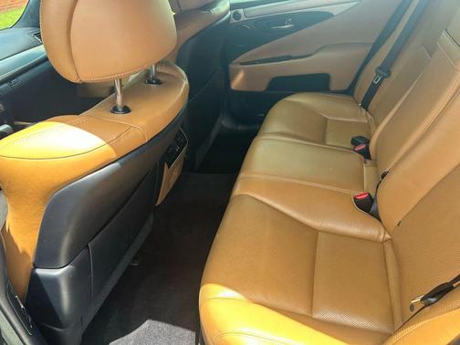 2016 Lexus LS 460 Base