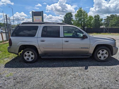 2002 Chevrolet TrailBlazer EXT LT
