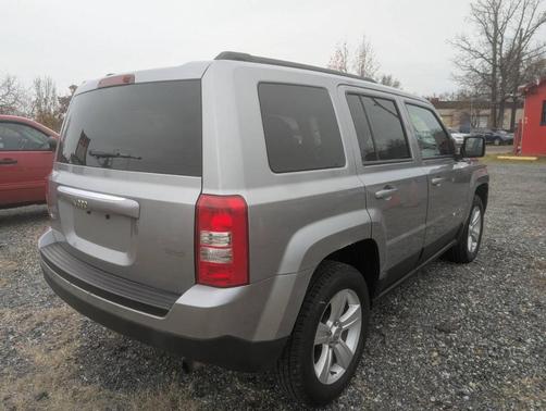 2017 Jeep Patriot Sport