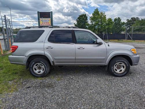 2001 Toyota Sequoia SR5