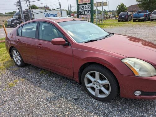 2005 Nissan Maxima SE
