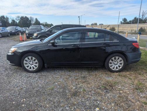 2014 Chrysler 200 LX