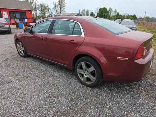 2011 Chevrolet Malibu 2LT