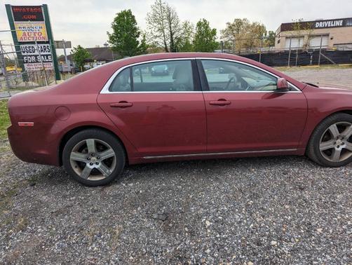 2011 Chevrolet Malibu 2LT