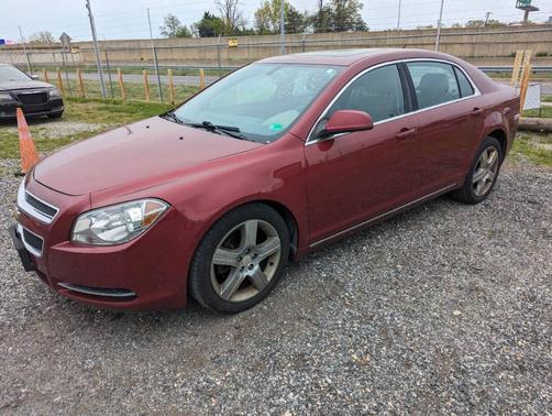 2011 Chevrolet Malibu 2LT
