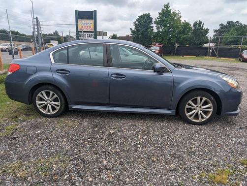 2014 Subaru Legacy 2.5i Premium