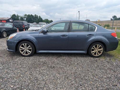 2014 Subaru Legacy 2.5i Premium