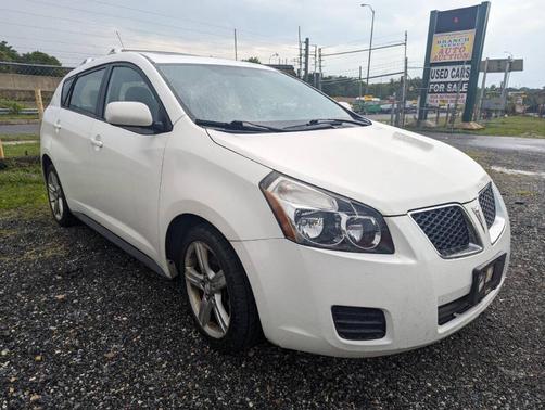 2010 Pontiac Vibe Base