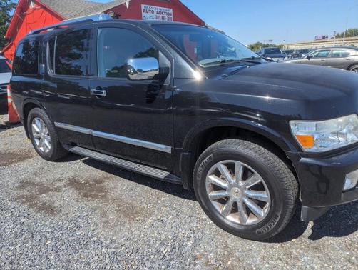 2010 INFINITI QX56 
