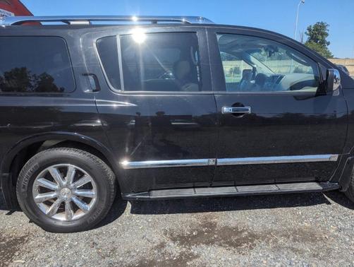 2010 INFINITI QX56 
